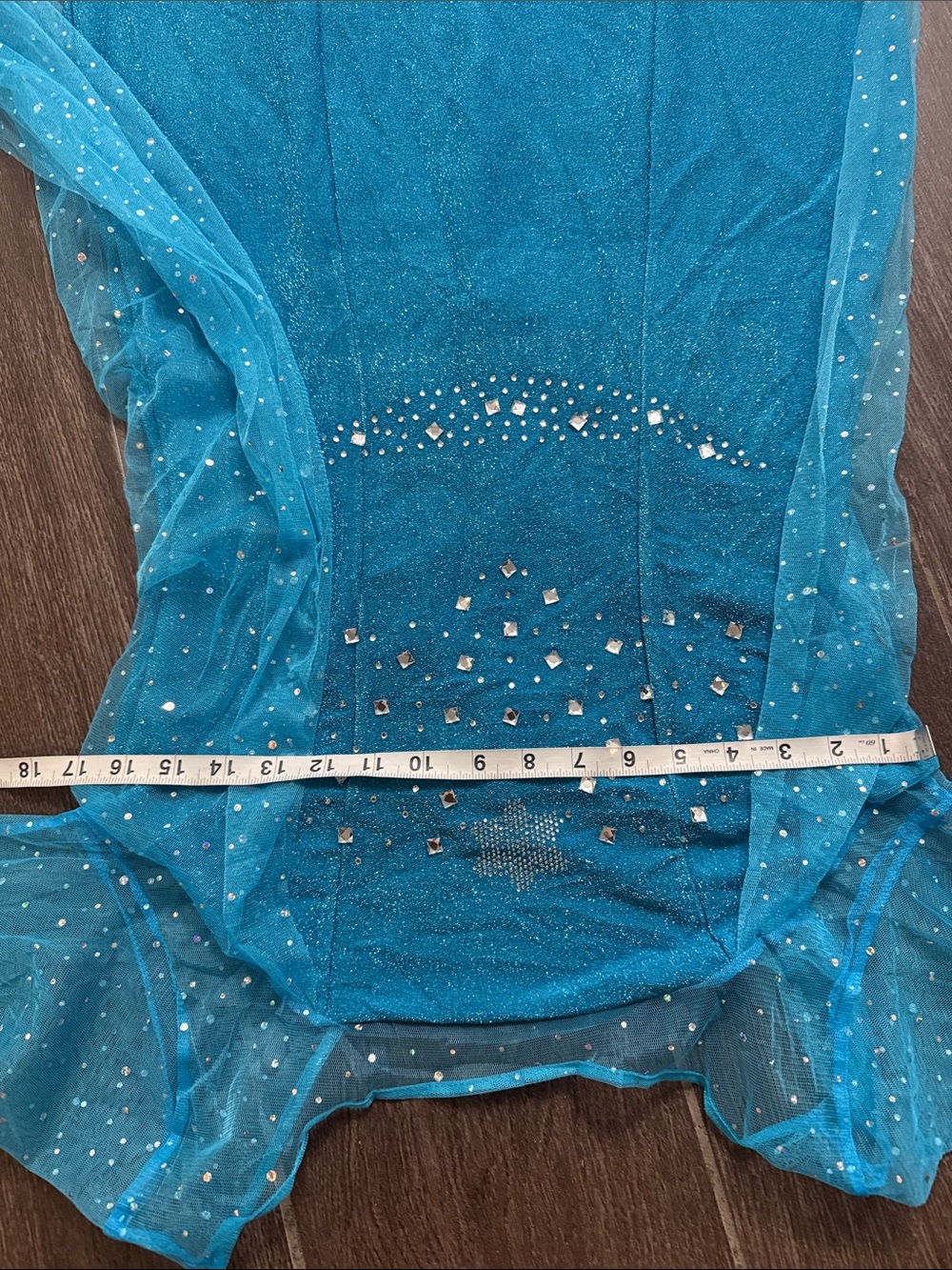 ELSA Blue Sparkle Princess Halloween Costume Dress W/Cape Gloves girl teen nwt - Picture 2 of 4